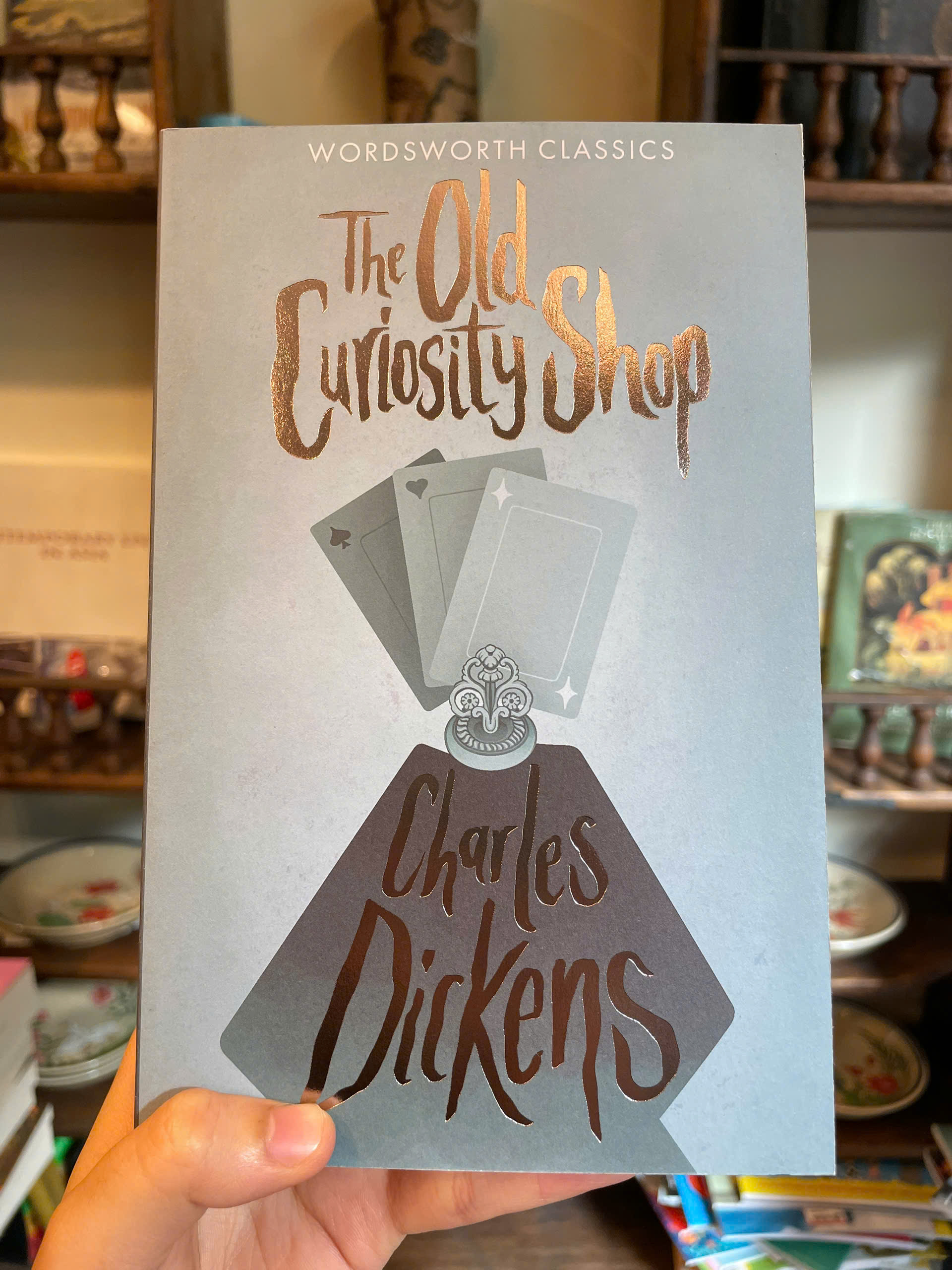 Sách - Old Curiosity Shop by Charles Dickens | Classic Novel / Ngoại văn Nhập khẩu