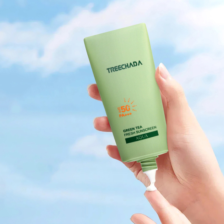 Kem chống nắng trà xanh không nhờn rít TreeChada Aqua Fresh Sunscreen Thái Lan 60ml