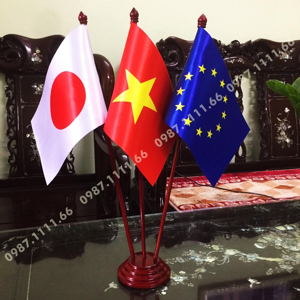 Cờ Để Bàn Gỗ 3 nước Việt Nam - Nhật Bản - EU