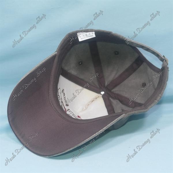 Nón kết hàng quảng châu, mũ lưỡi trai 5 múi thêu chữ Sharks Young vải kaki oát cao cấp vòng đầu 56-60cm đánh kiểu tua 2 bên hông và kết - Kaki & nâu