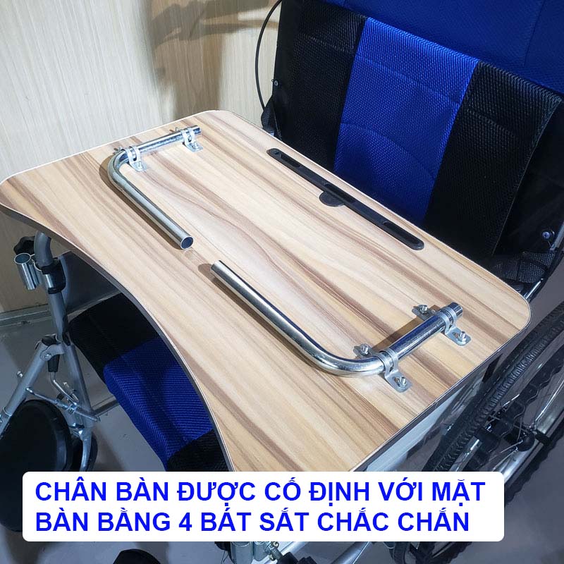 Xe lăn tay đa chức năng, Có đệm, Bô vệ sinh, Có thể ngã thành giường, Kèm 2 miếng lót có thể tháo rời để giặt - Hàng chính hãng NIKITA