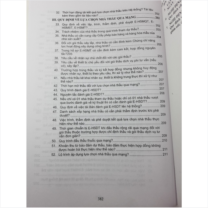 Sách Hướng Dẫn Nghiệp Vụ Đấu Thầu Qua Mạng Quy Định Chi Tiết Đăng Tải Thông Tin Đấu Thầu Trên Hệ Thống Mạng Đầu Thầu Quốc Gia Và Giải Đáp Vướng Mắc Trong Quá Trình Đấu Thầu Mới Nhất - V2211D