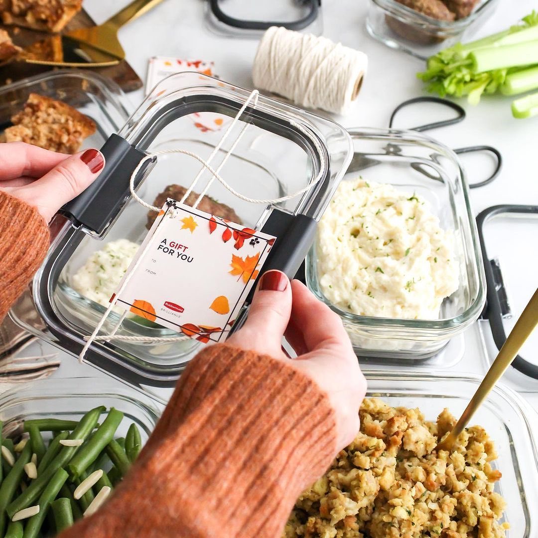 Bộ hộp nhựa cao cấp Tritan Brillance nắp gài Rubbermaid USA