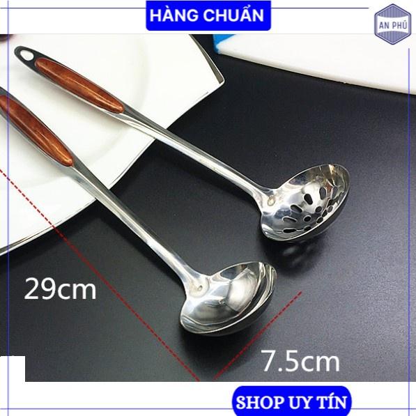 Muỗng múc canh inox cán gỗ chống nóng