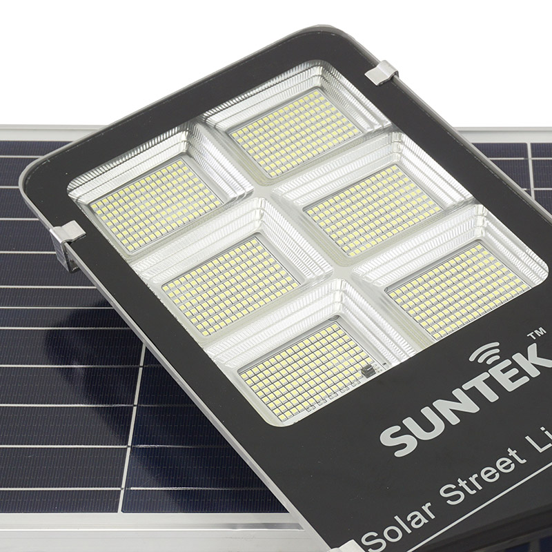 Đèn Đường Năng Lượng Mặt Trời SUNTEK LED Solar Street Light S300 300W - Chiếu sáng liên tục 16 giờ | Tuổi thọ 6-7 năm | Chống Nước/Bụi/Sét | Tự động Bật/Tắt | Điều khiển Từ xa - Hàng Chính Hãng - Bảo hành 2 năm 1 đổi 1