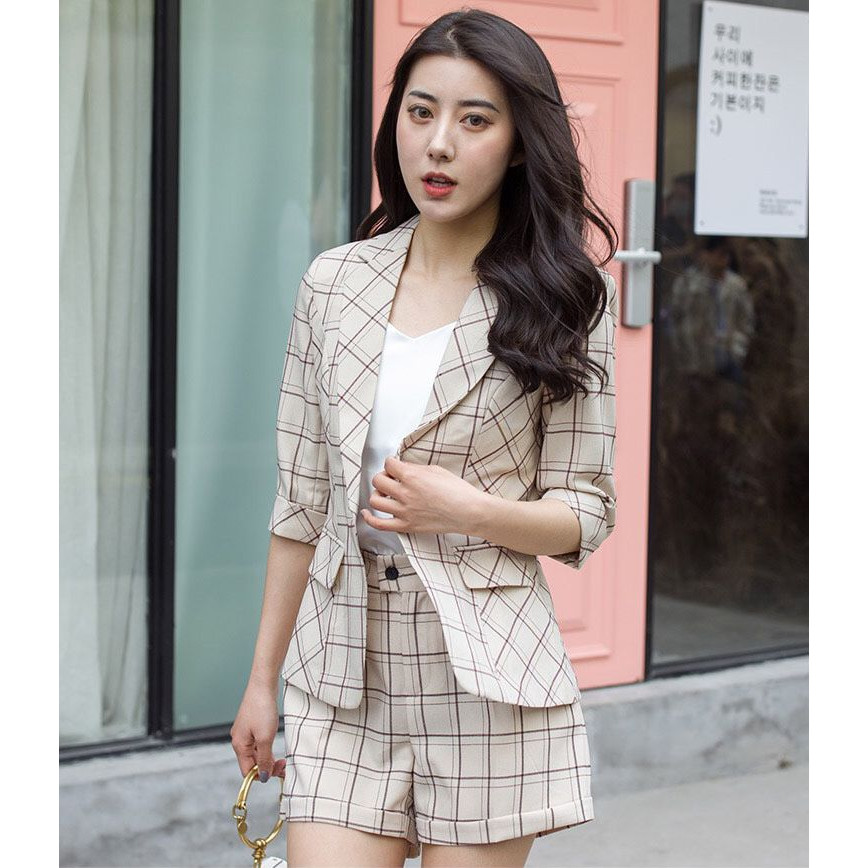 Set vest short họa tiết caro