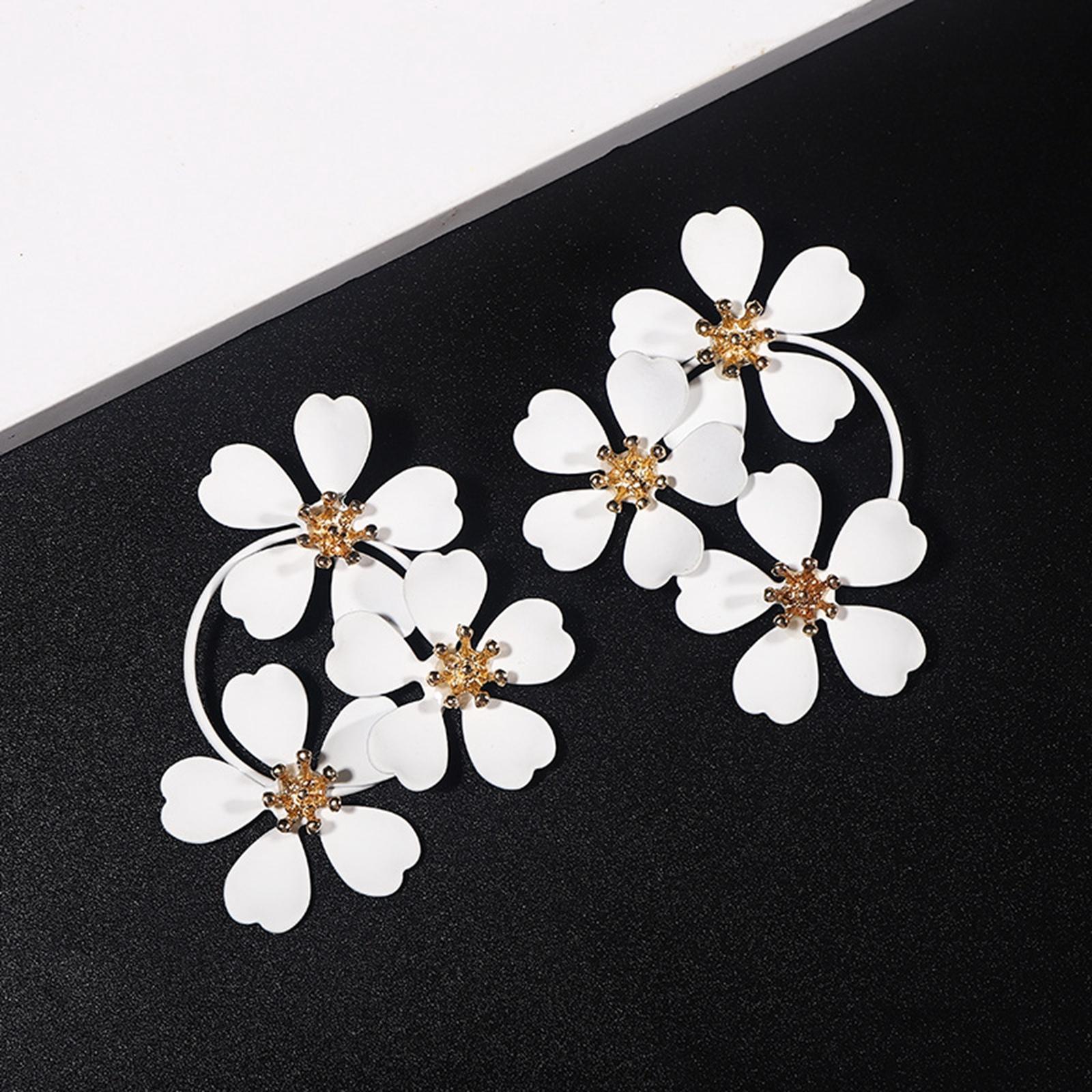 Camellia Earrings Flower Earrings Lightweight Trendy Zinc Alloy Retro Style Flower Earrings Jewelry Accessories for Dress up Holiday Wedding