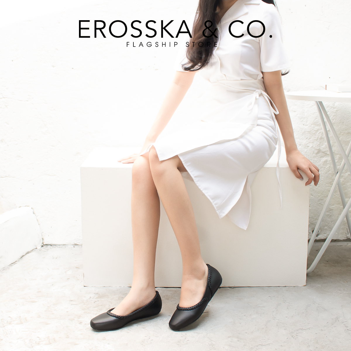 Giày búp bê Erosska thời trang mũi vuông phối dây đan chéo phong cách trẻ trung _ EF009