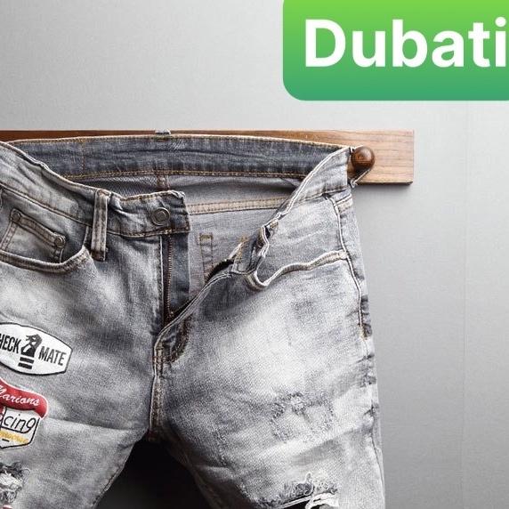 QUẦN SHORT JEAN NAM, QUẦN SỌT JEAN PHỐI LOGO THÊU CÁ TÍNH THỜI TRANG CAO CẤP - DB 180- DUBATI FASHION