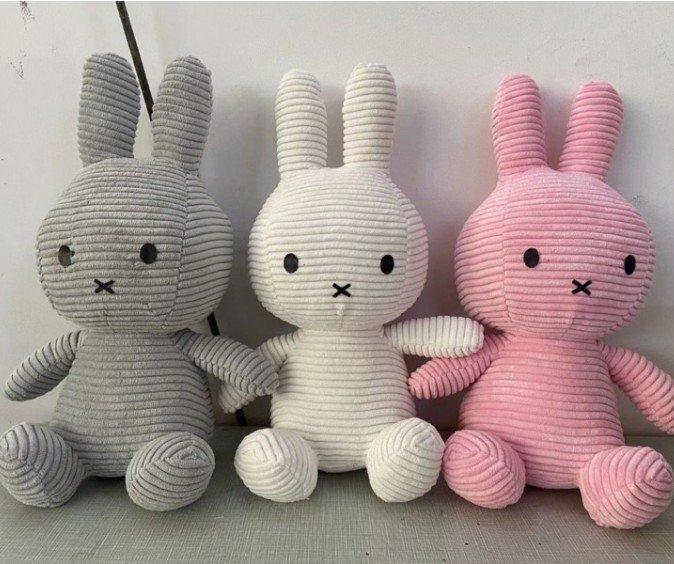 Thỏ bông Miffy dễ thương 30 cm ship hoả tốc tphcm Gấu bông Miffy