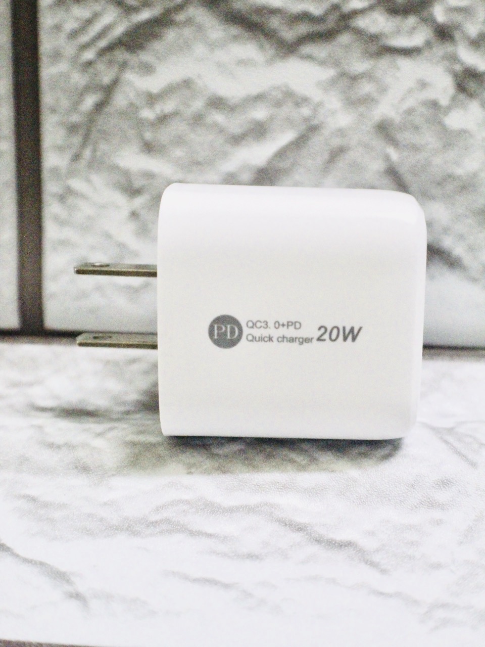 Cóc Sạc Nhanh LINRUI QC3.0 Sạc Nhanh 20W, 2 Cổng sạc USB Và Type C - Hàng Chính Hãng