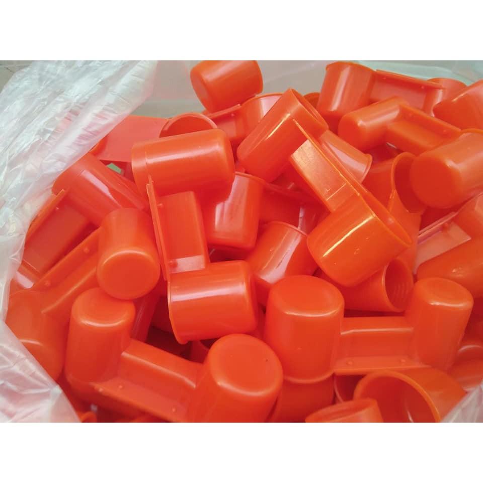 Máng uống tự động cho gà chọi chim bồ câu và gia cầm dạng nút chai màu cam