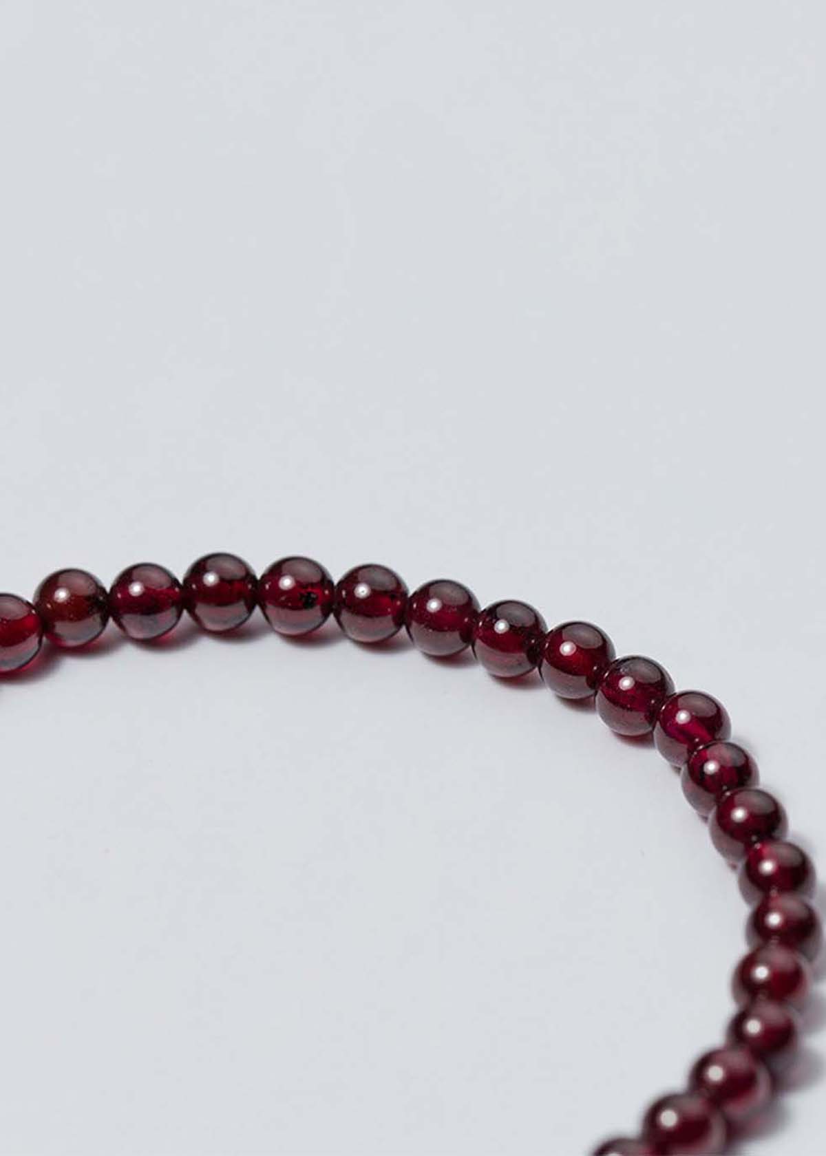 Vòng tay Garnet phối bi họa tiết size hạt 6mm mệnh hỏa, thổ - Ngọc Quý Gemstones