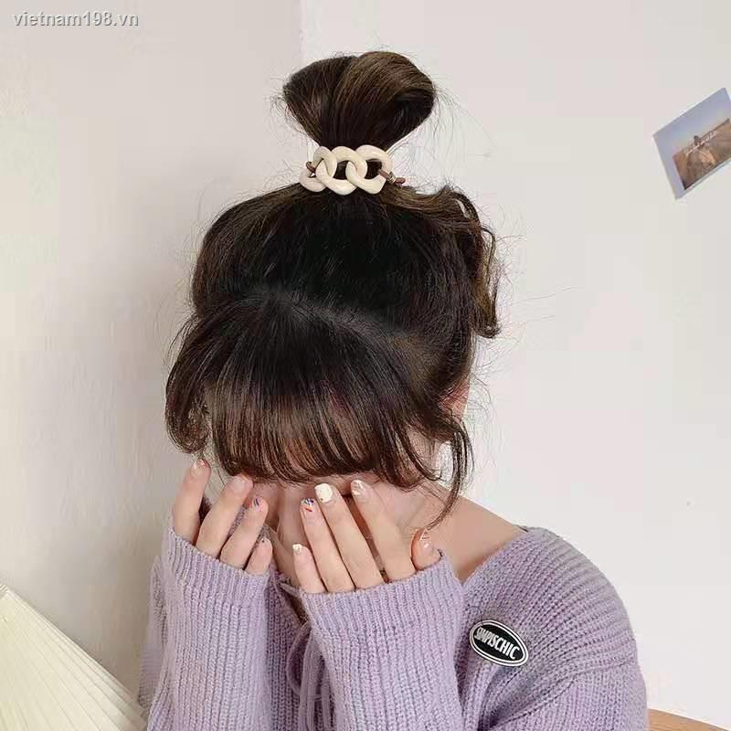 CỘT TÓC PHONG CÁCH HÀN CỔ ĐIỂN THANH LỊCH