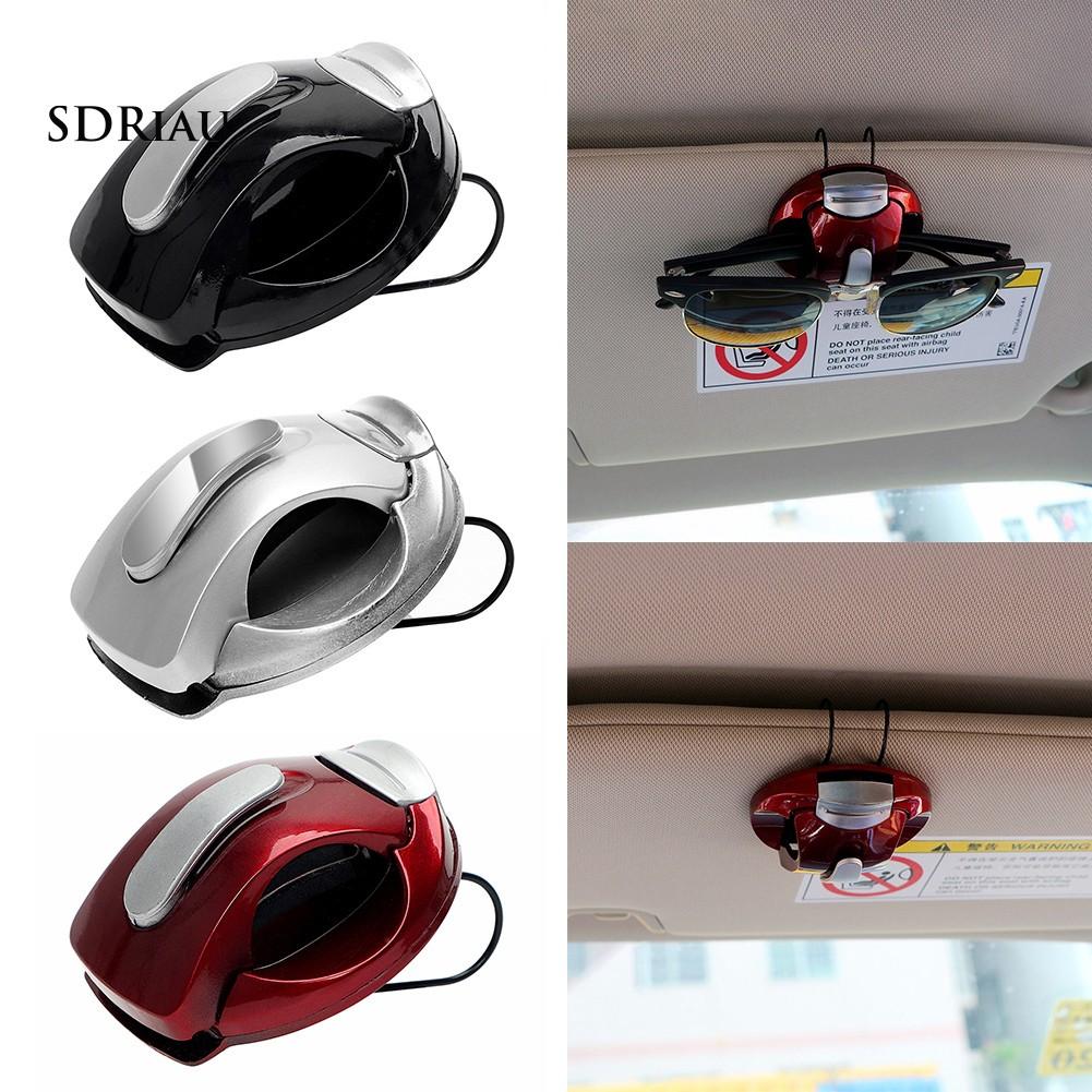 Kẹp gắn kính chắn gió trên xe hơi