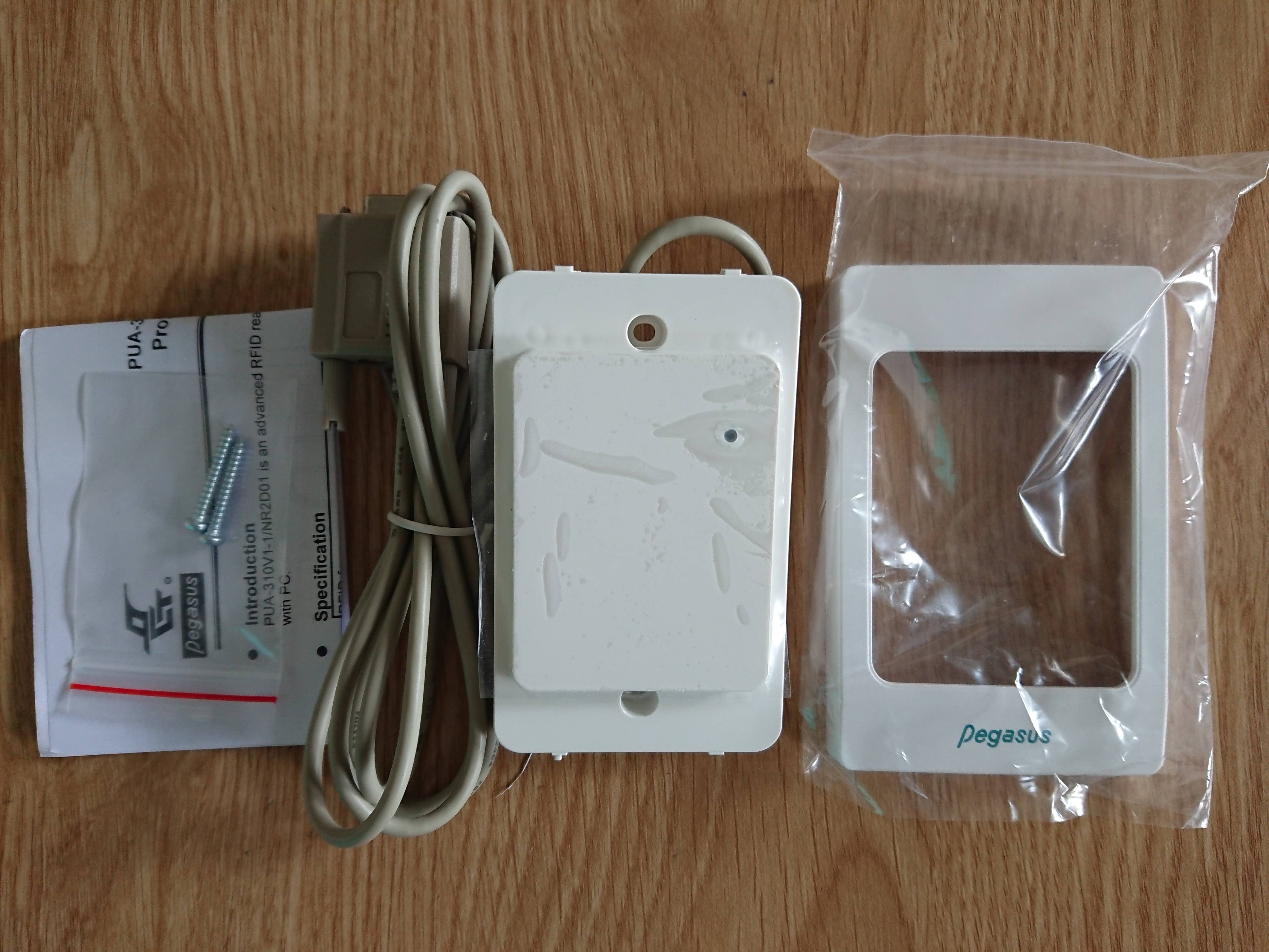 Đầu đọc thẻ EM 125kHz chuẩn RS232 chống thấm nước Pegasus PUA-310V1-1NR2D01  - Hàng nhập khẩu