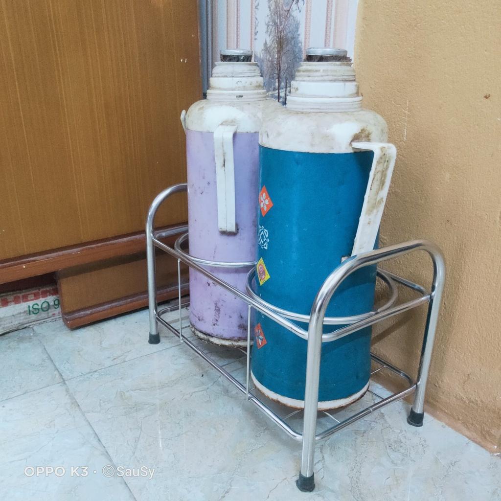 Chân Kệ Inox đặt Phích nước tròn 2 lít