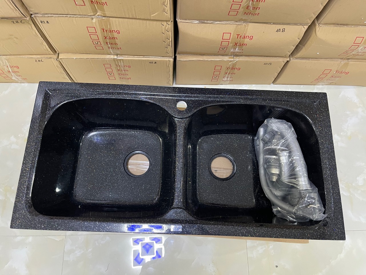 Chậu rửa chén đá nhân tạo 2 hộc đen 98*48*22