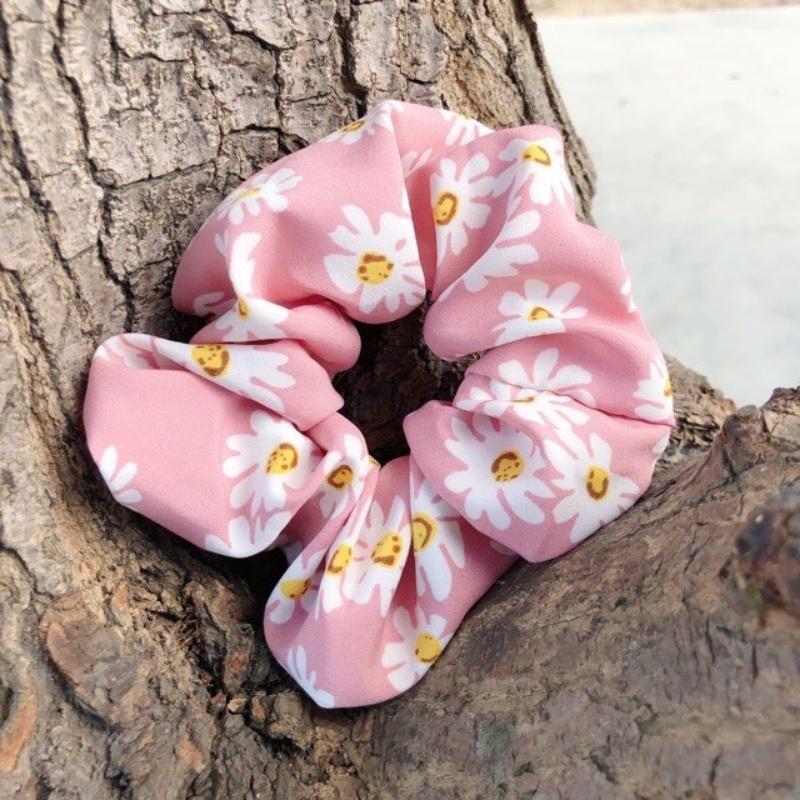 Dây Buộc Tóc Scrunchies Vải Lụa Cao Cấp Họa Tiết Hoa Cúc Xinh Xắn Dễ Thương N05