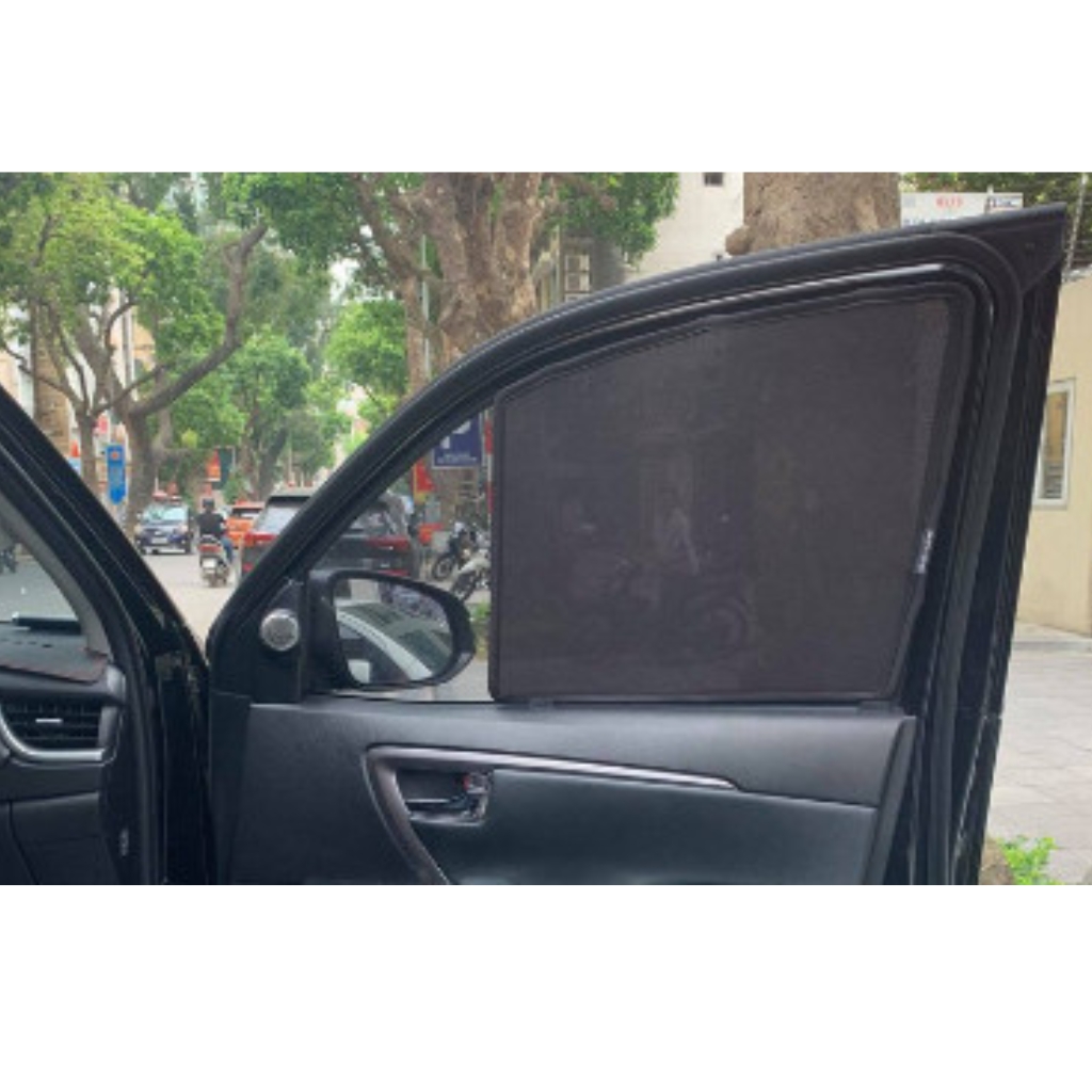 Rèm che nắng xe Toyota Fortuner 2021 - 2022 hàng loại 1 Mr