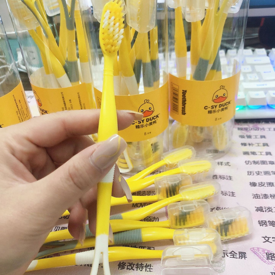 Hộp 8 bàn chải đánh răng Du lịch 2 in 1 hình vịt đáng yêu - Hàng chính hãng