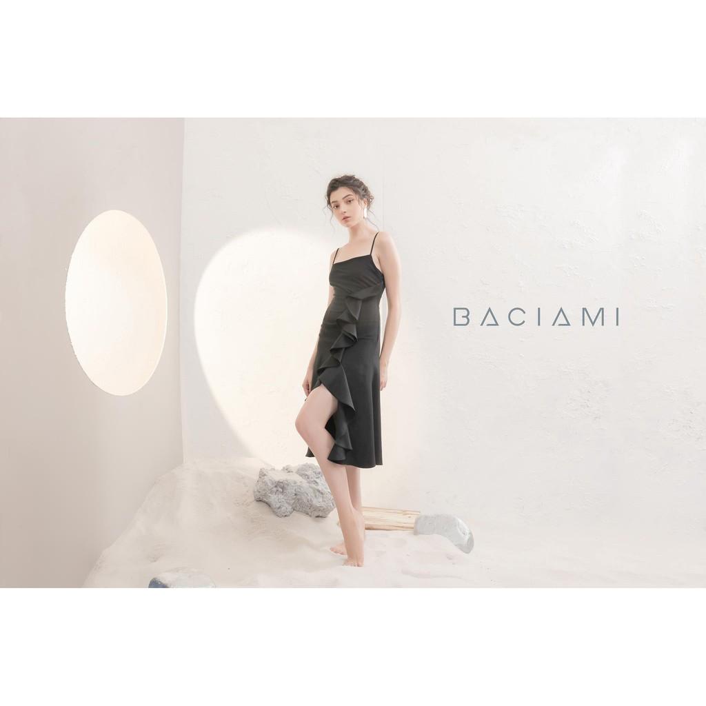 Baciami-Đầm Đen 2 Dây Vạt Xẻ Bèo