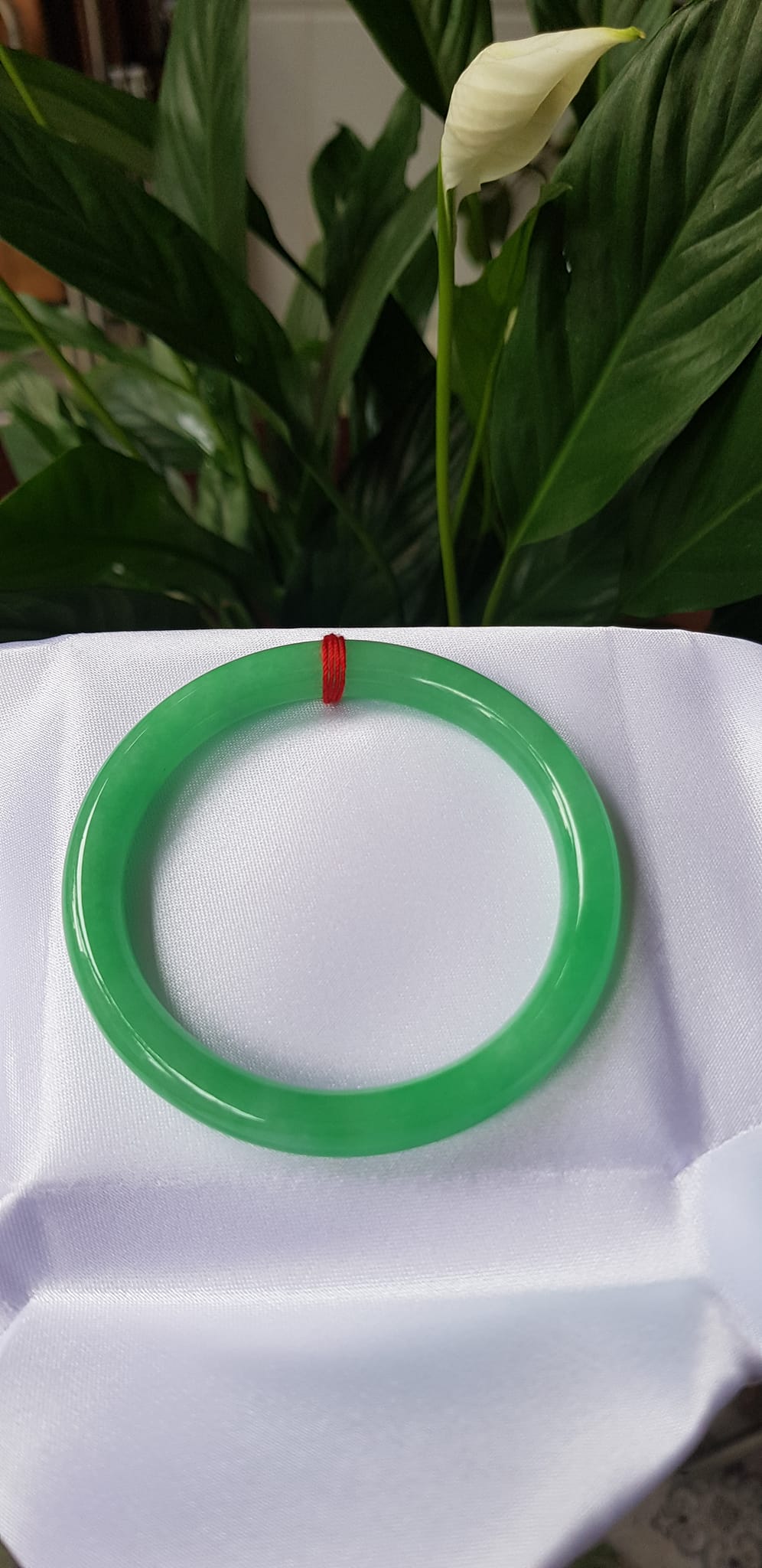 Vòng cẩm thạch Mới Lý T 54mm x 7,2mm Vòng màu xanh nhẹ nhàng bóng đẹp nữ mệnh Mộc mệnh Hỏa mệnh Thủy ạ Nữ 53kg - 60kg đeo đẹp
