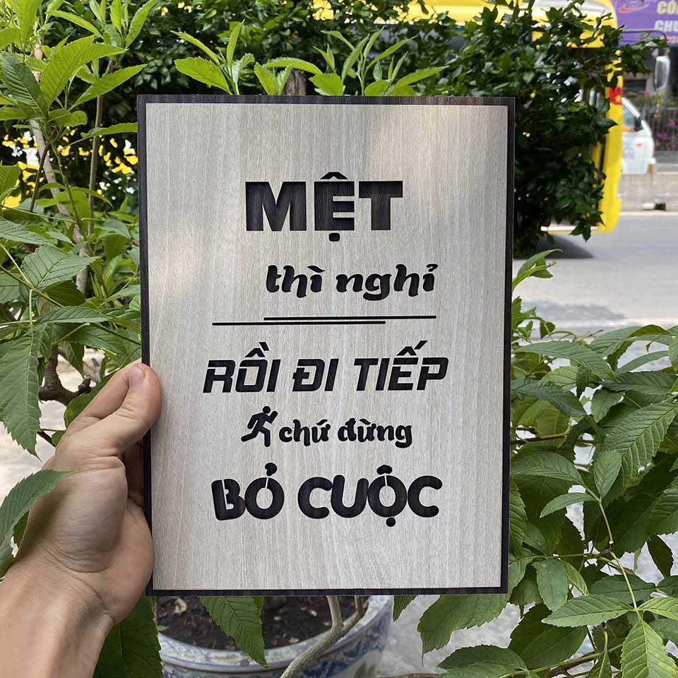 Tranh gỗ tạo động lực mã TBIG035 - "Mệt thì nghỉ rồi đi tiếp chứ đừng bỏ cuộc