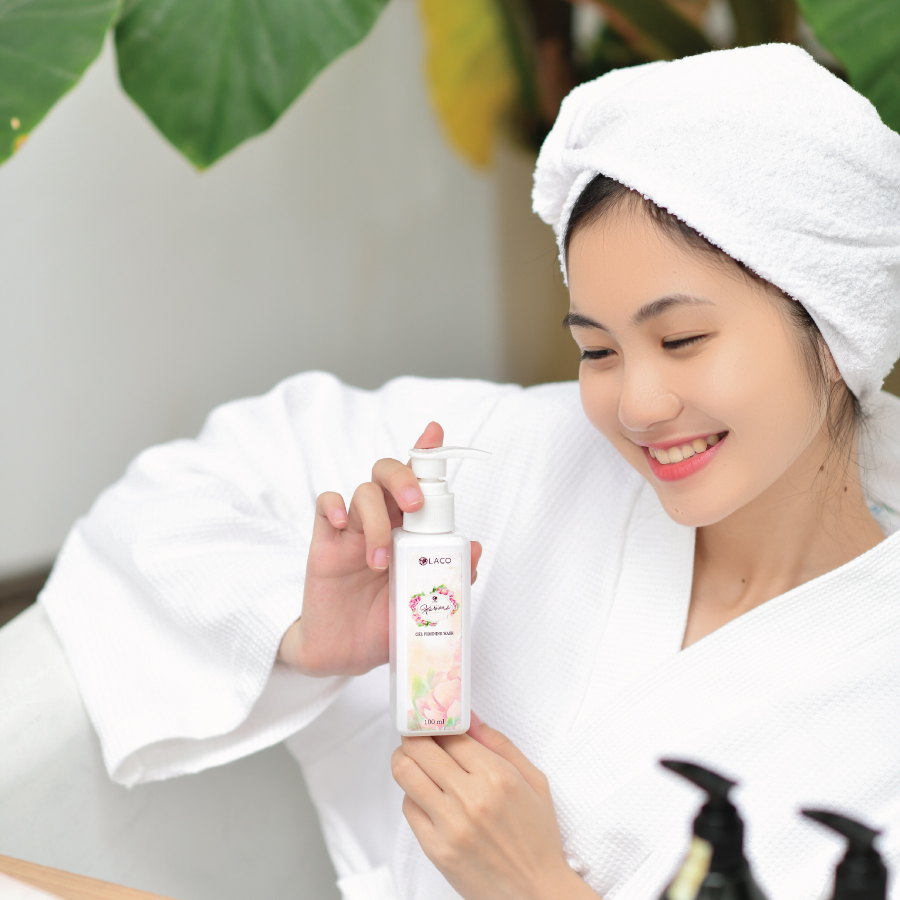Dung Dịch Vệ Sinh Phụ Nữ Laco Marosa - Bảo Vệ Cô Bé, Tạo Cảm Giác Sạch Thơm