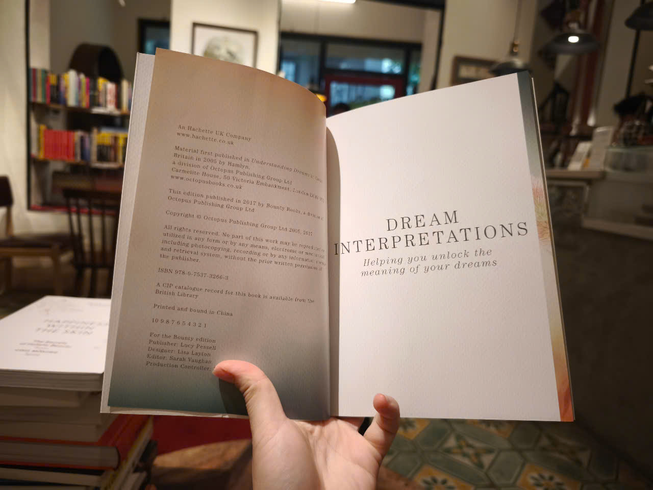 Sách - Dream Interpretations by Bounty - Sách Ngoại văn nhập khẩu UK, English Book