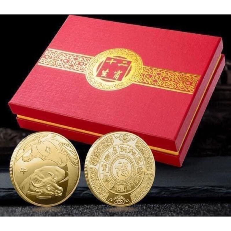 Bộ 12 Xu Con Giáp Gồm Hộp Đỏ Sang Trọng