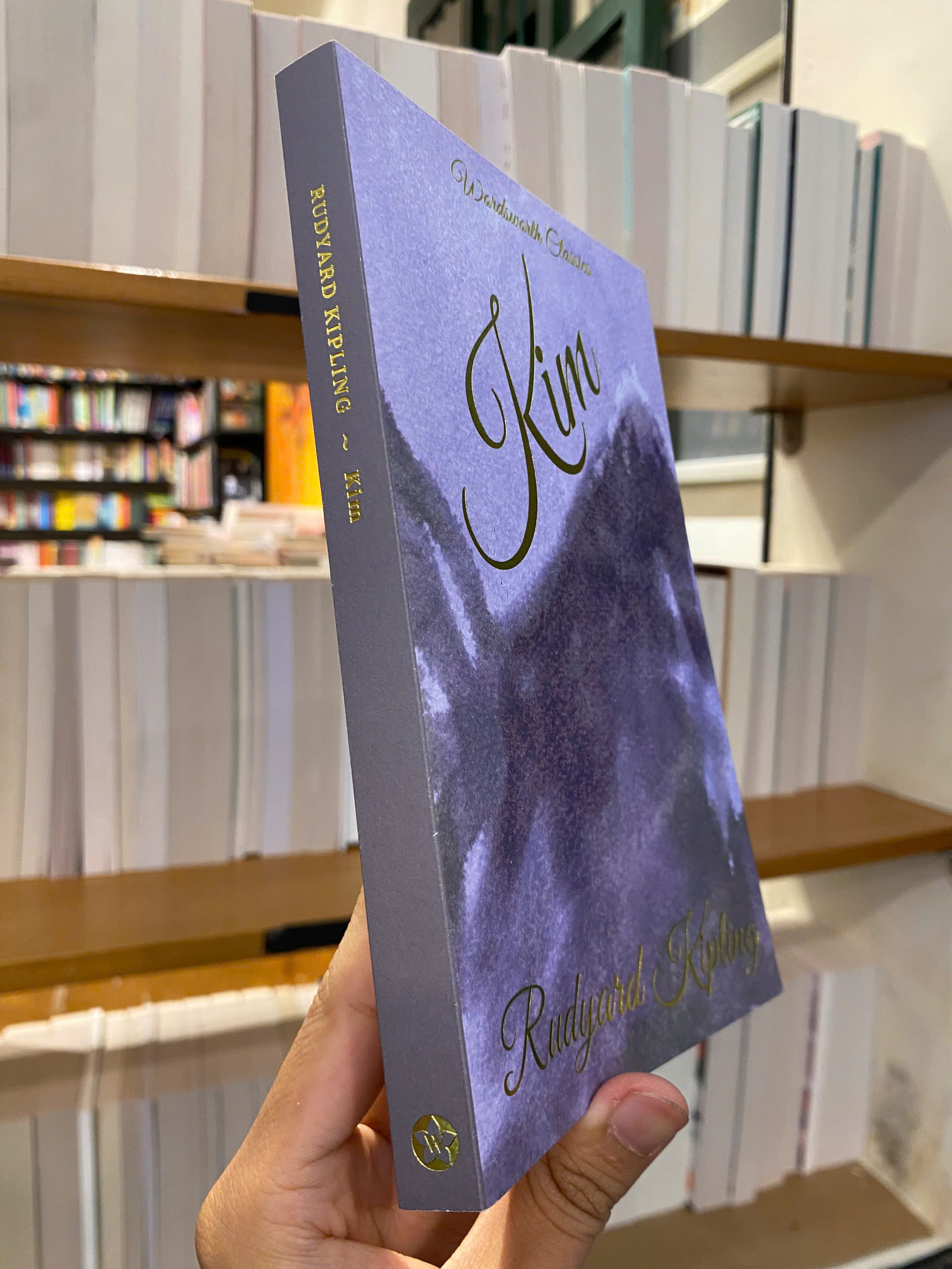 Sách - Kim by Rudyard Kipling | Classic Literature / Ngoại văn Kinh điển Nhập khẩu