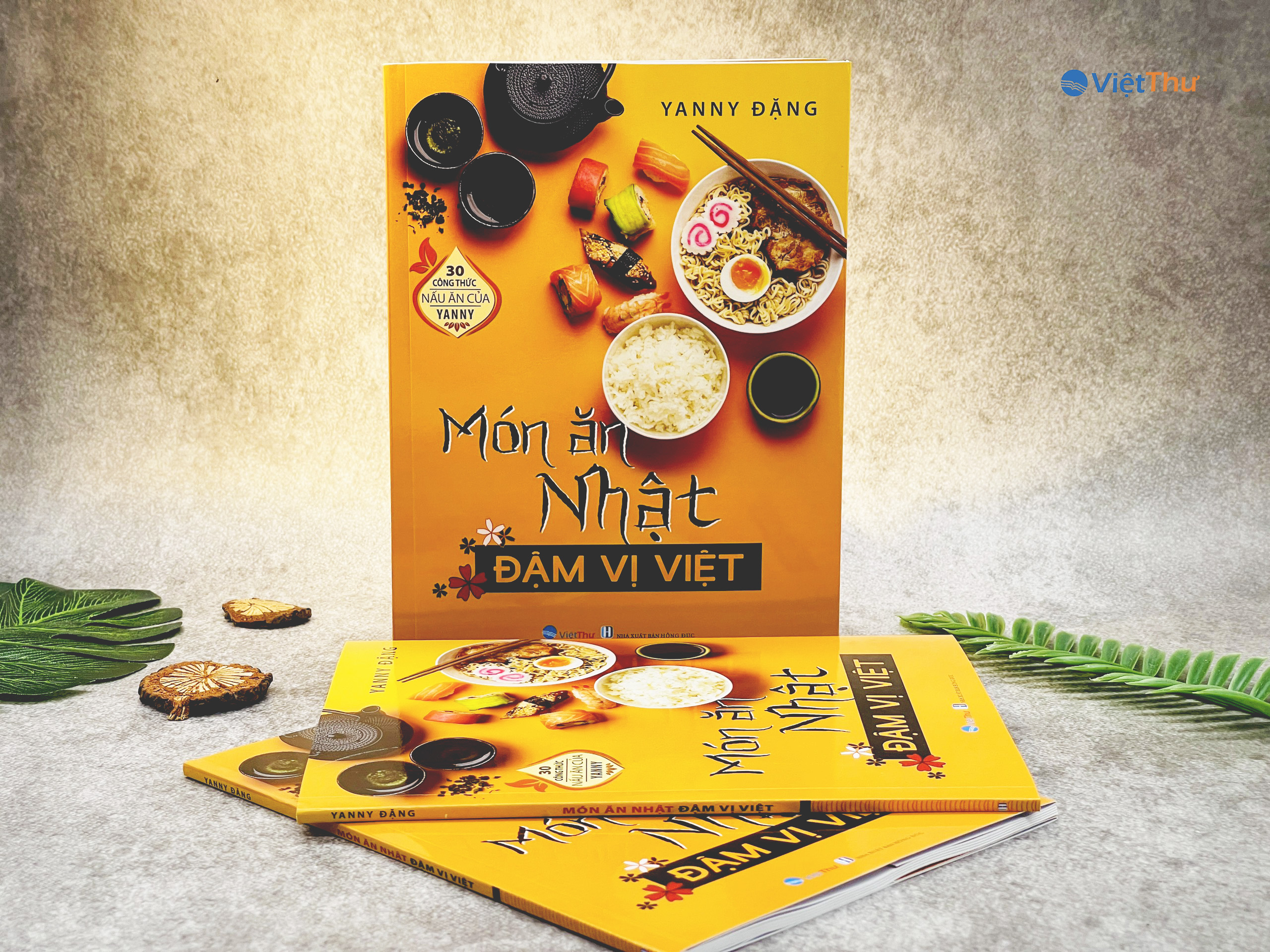 Sách - Món Ăn Nhật Đậm Vị Việt ( Bìa Mềm )