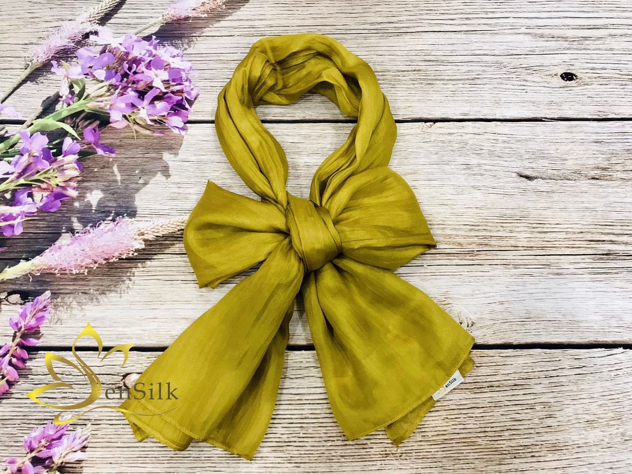 Khăn Choàng Thời Trang SenSilk Vàng 100% Lụa Tơ Tằm - Handmade Silk Gift