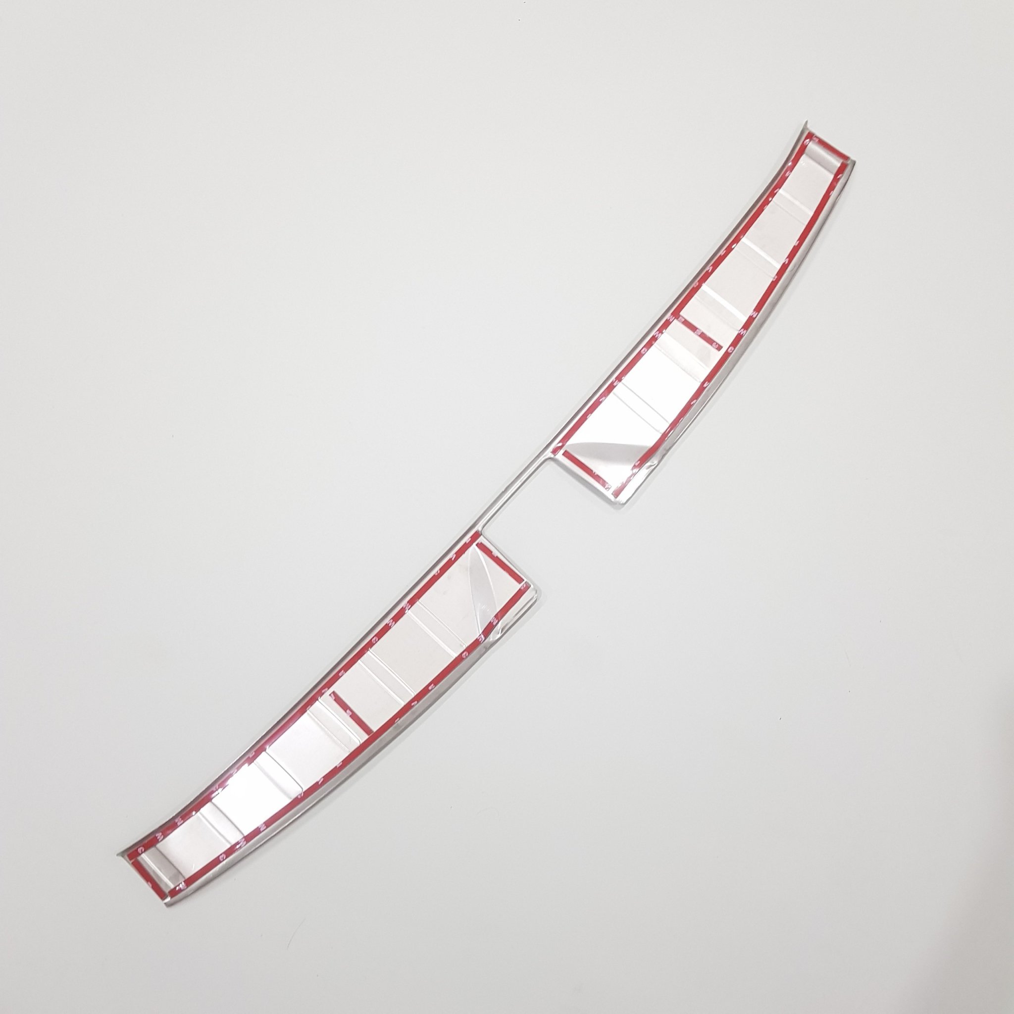 Bộ ốp chống trầy Cốp INOX dành cho xe Subaru Forester