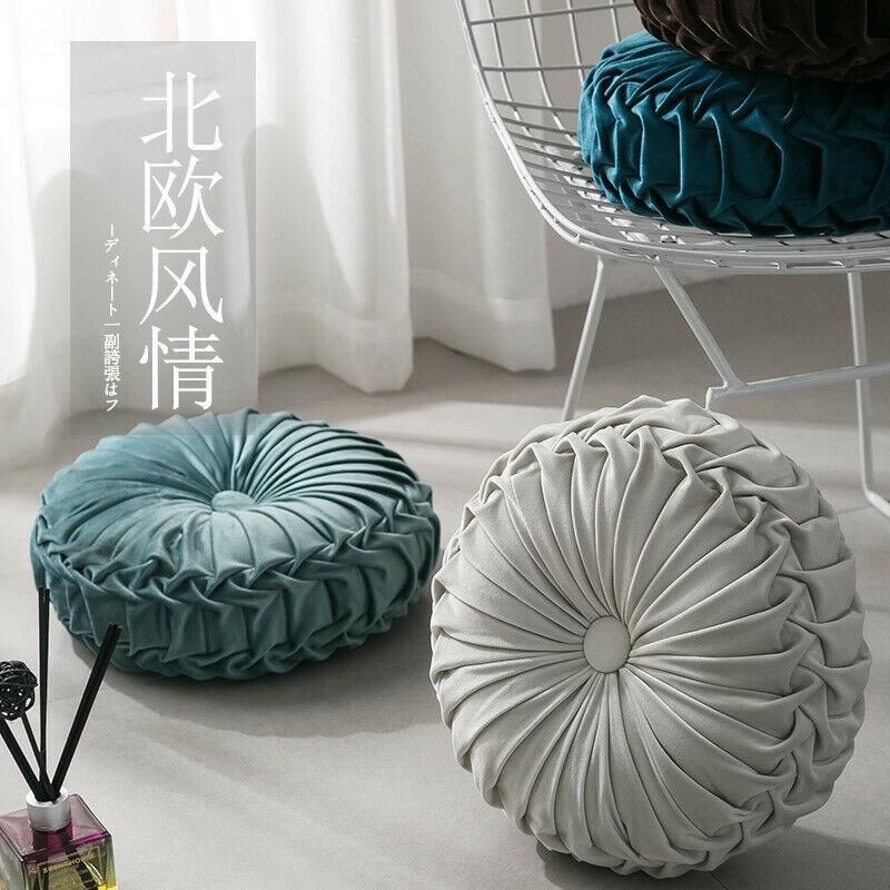 Gối Nhung Hình Tròn Kích Thước 33x11cm