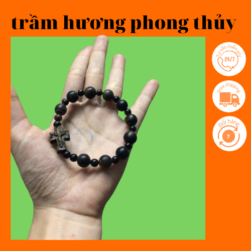 vòng trầm hương 10mm mix thánh giá