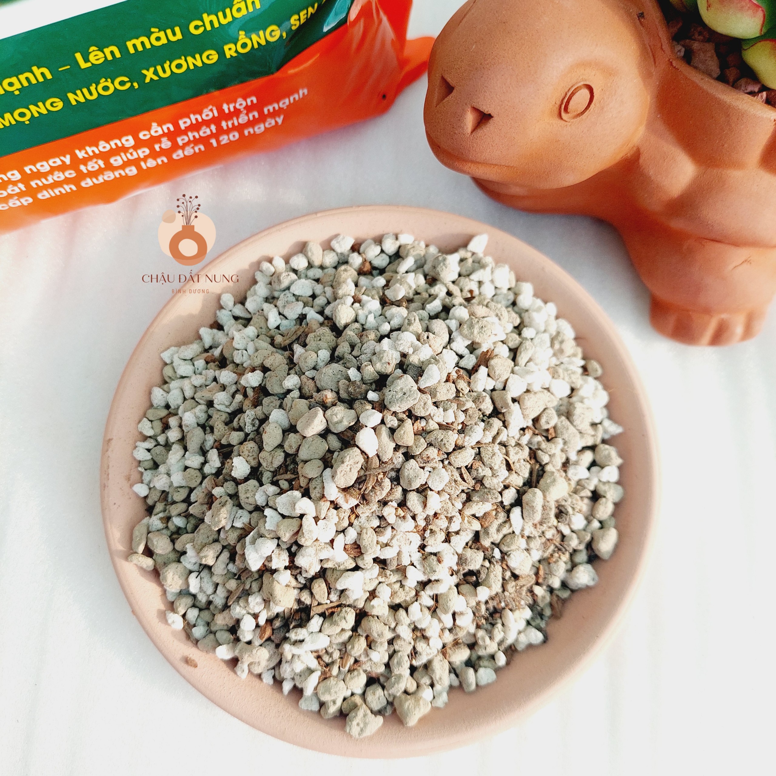 Đất trồng xương rồng sen đá CHUYÊN thuần FULL nắng mưa CAO CẤP Namix - bao 2dm3 - bao 5dm3