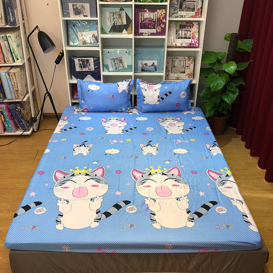 Set Ga Gối 3 Món Cotton Poly Hình Mèo Thần Tài MSP: CH17 + Tặng 1 Vỏ Gối Ôm