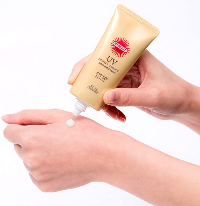 Kem Chống Nắng Kosé Suncut UV Essence Super Water Proof