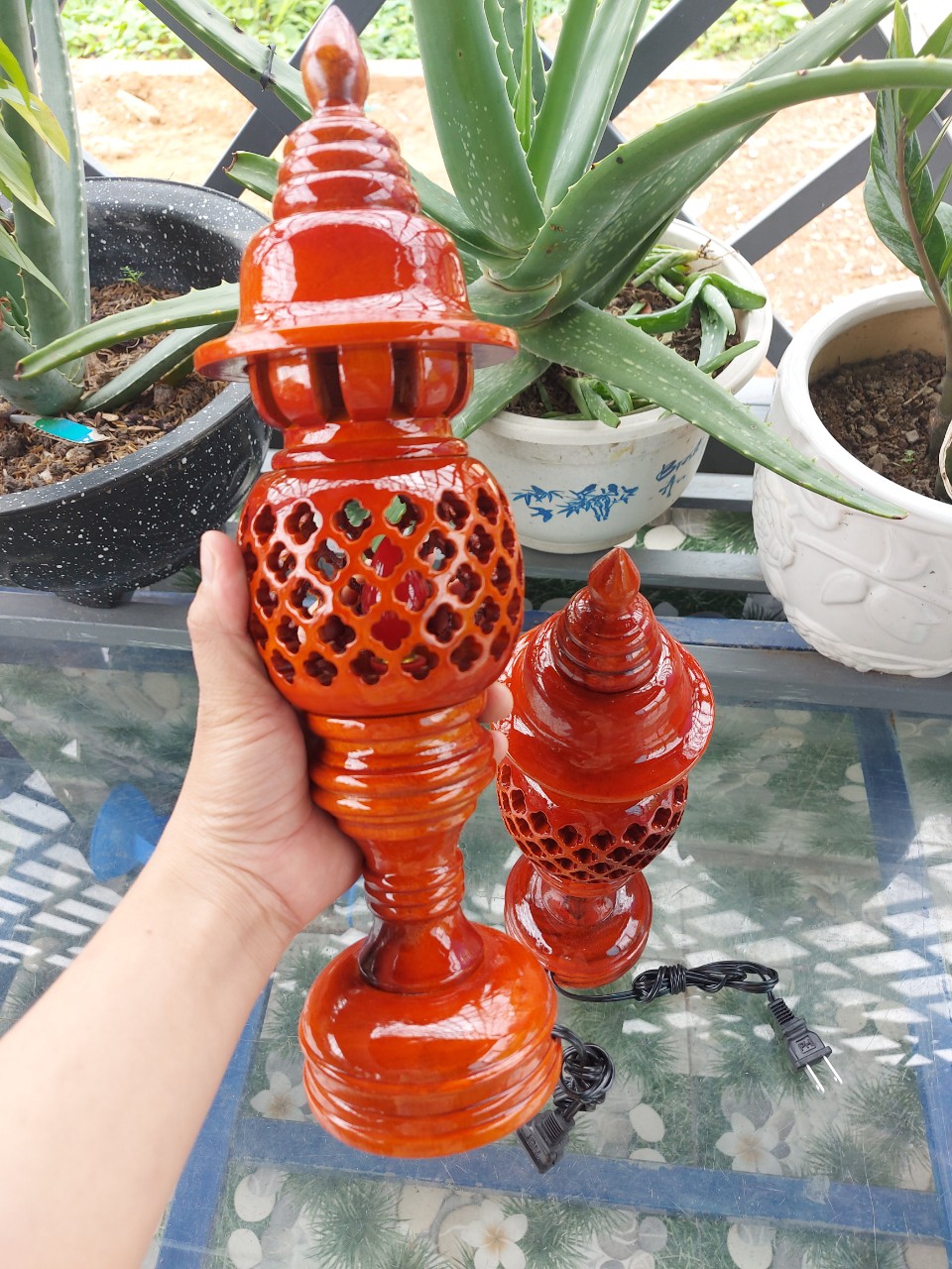 Đèn thờ gỗ xà cừ-Đèn thờ tổ ong-Đèn thờ gỗ cao 34cm