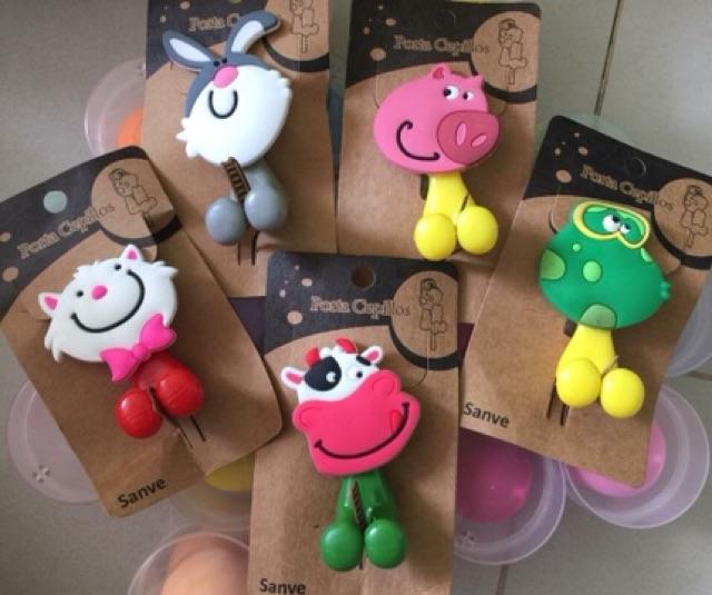 Móc hít treo tiện ích