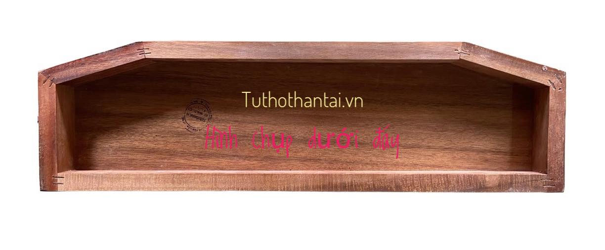 Đôn kê ngồi bên trong cho thần tài thổ địa mẫu mới