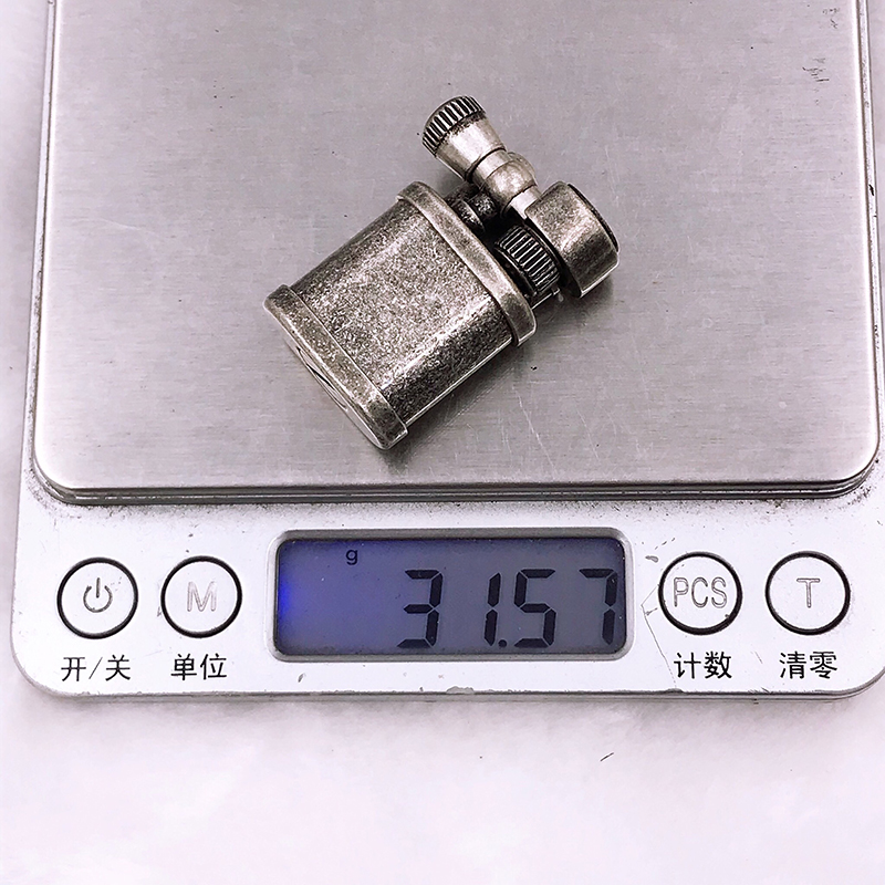 Vỏ Hột Quẹt Bật Lửa Thủ Công TC1703 Kiểu Dáng Nhỏ Gọn Bằng Đồng Cực Chất - Màu Vàng