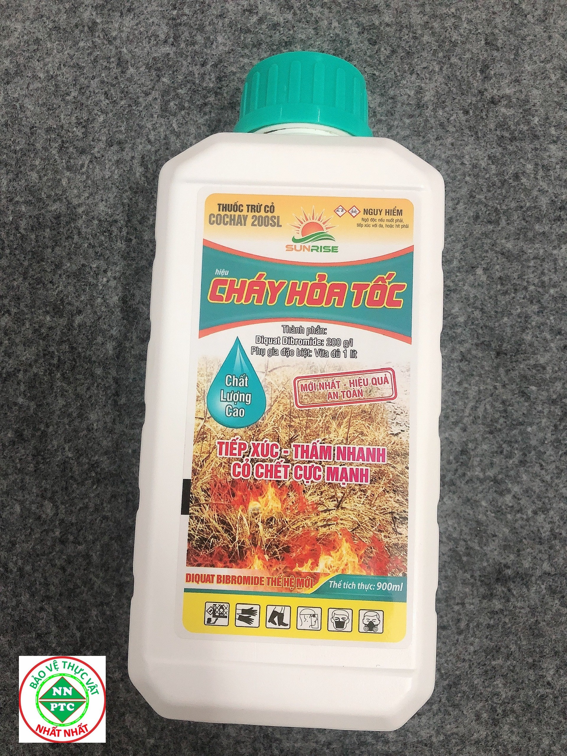 Thuốc trừ cỏ CoChay 200SL Cháy Hỏa Tốc 900ml