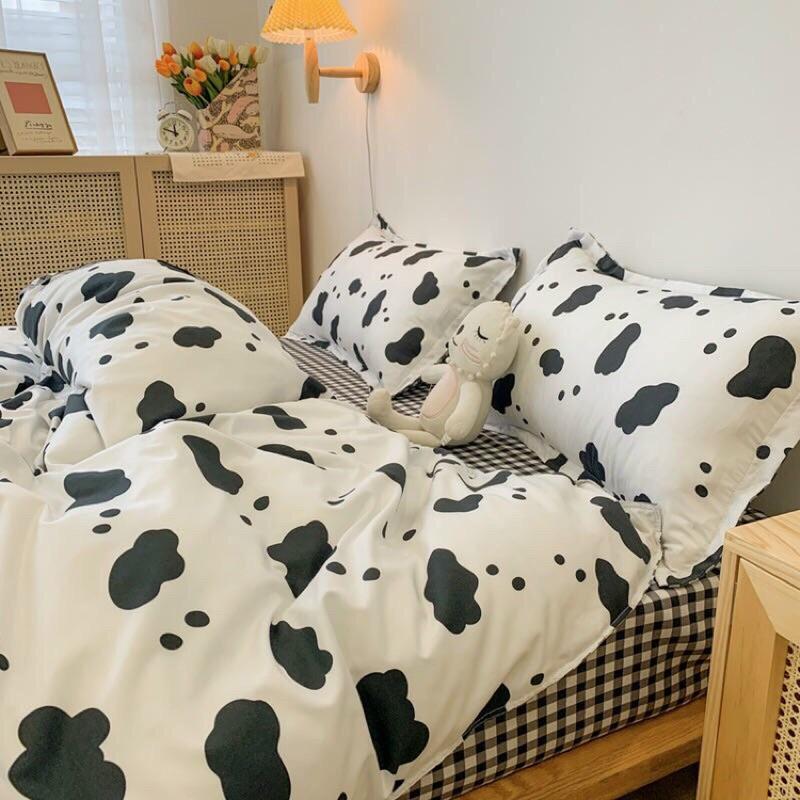 Bộ chăn ga poly bò sữa