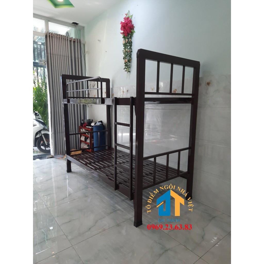 Giường sắt hộp 2 tầng 1m2x1m2( Tầng Dưới – Tầng Trên) Cao cấp Đại Thành