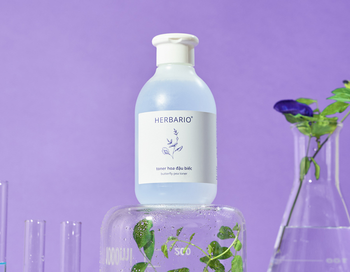 Toner nước cân bằng da Hoa Đậu Biếc Herbario 200ml giúp cấp ẩm, chống lão hóa thuần chay