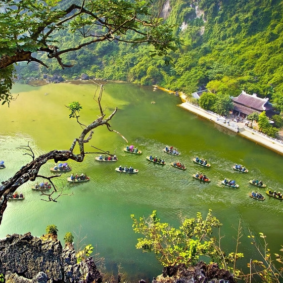 Tour Bái Đính - Tràng An - Hang Múa 01 Ngày, Khởi Hành Hàng Ngày