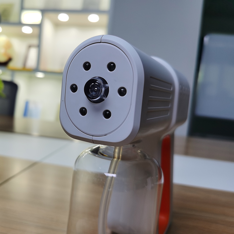 Máy khử khuẩn uv kết hợp dugn dịch sát trùng nano